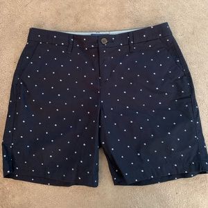 Old Navy Women’s Shorts Twill Chino Navy Blue Dots